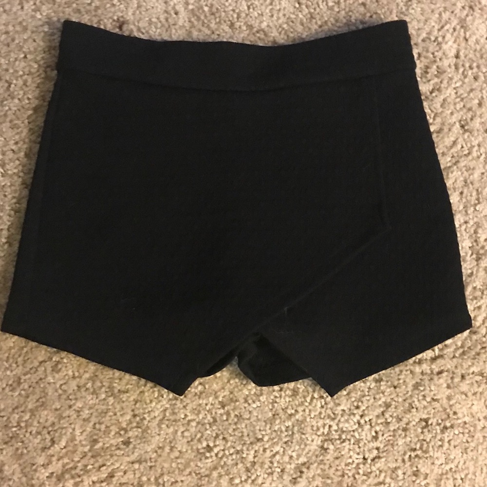 Bebe textures Skort